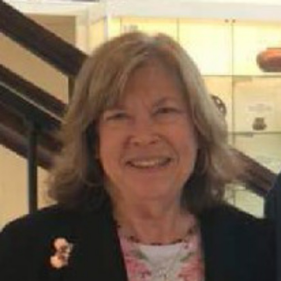 Meet your Posher, Cynthia - Picture 2 of 2